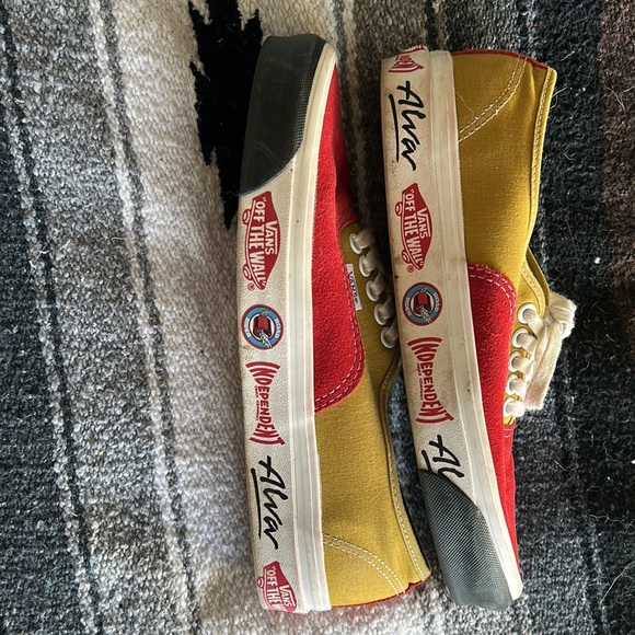 ALVA X VANS 45TH ANNIVERSARY SPONSOR COMPETITION AUTHENTIC 44 DX SHOE - Picture 4 of 4